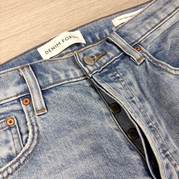 Aritzia Denim Forum The Yoko High-Rise Slim Jeans Light Blue Size 28 - Picture 8 of 10